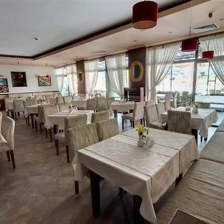 Studio 14c In Grenada Complex Хотел 4*